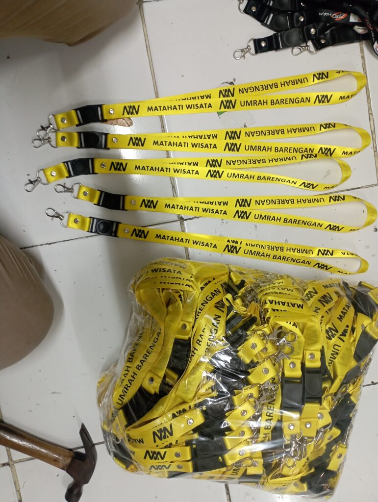 pabrik-tali-lanyard-id-card-harga-termurah-no-1-di-jakarta